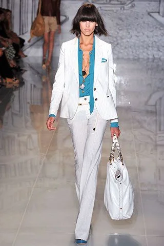 Look 15